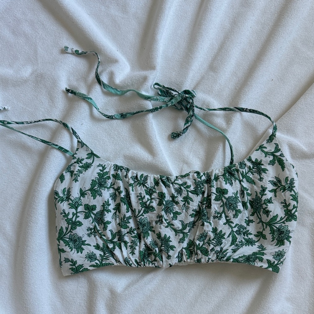 Green Patterned Two-Piece Set - Picture 2 of 3